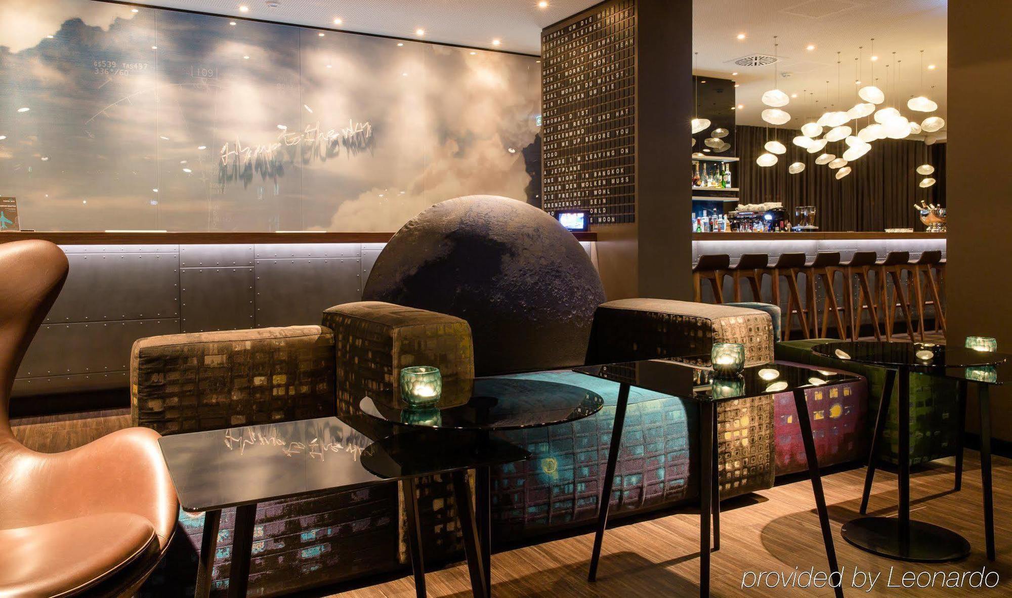 Motel One Frankfurt Airport Frankfurt am Main Exterior photo